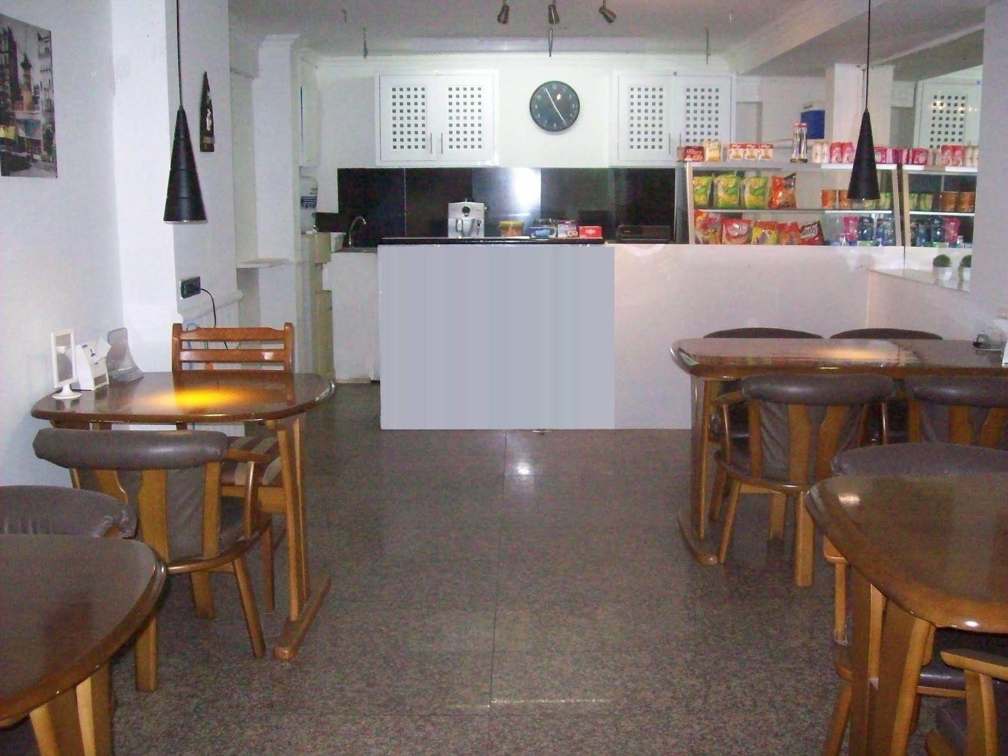 Chaiyapoon Inn Pattaya Exteriör bild